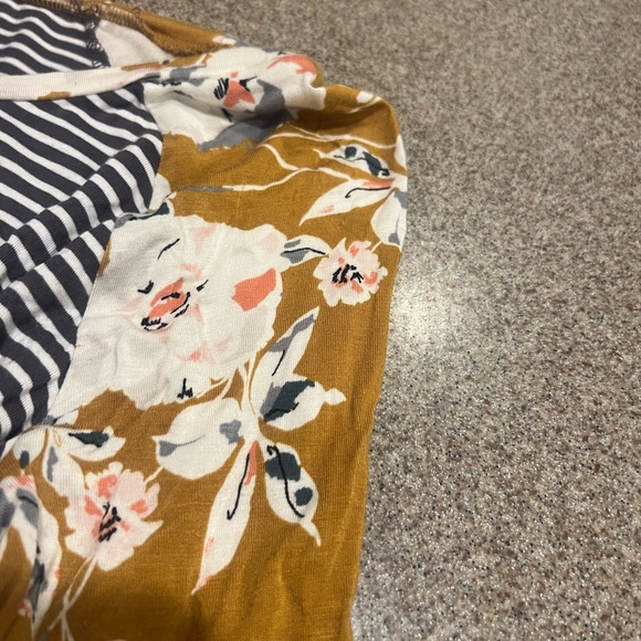 Maurices Gray Striped and Mustard Floral 3/4 Sleeve Top - Picture 2 of 4